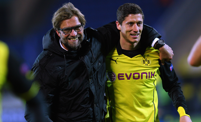 机公关和团 机公关和团