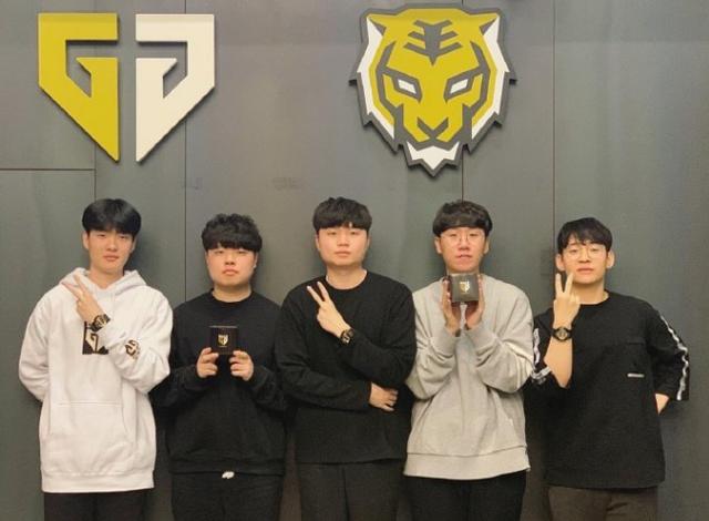 上也是一种 上也是一种